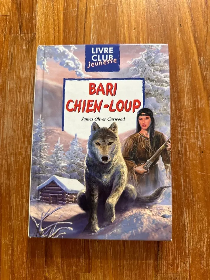 Livre Bari chien loup