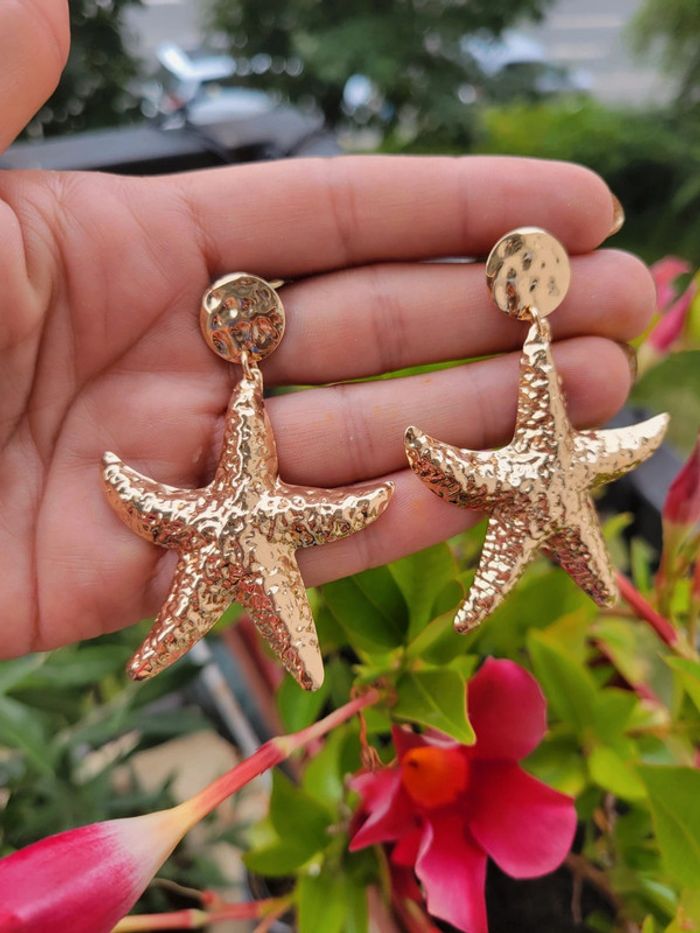 Boucles d'oreilles étoile de mer dorée