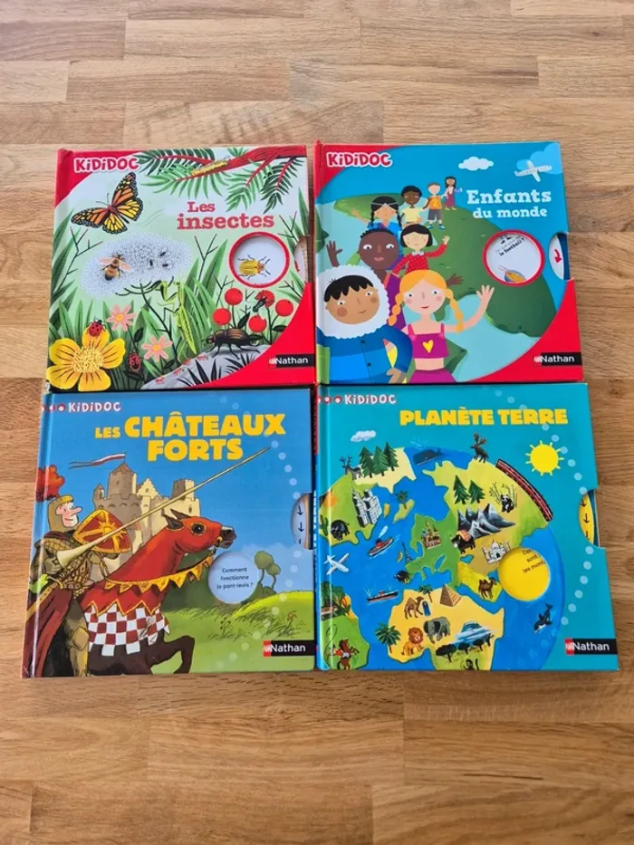 Lot de 4 livres Kididoc