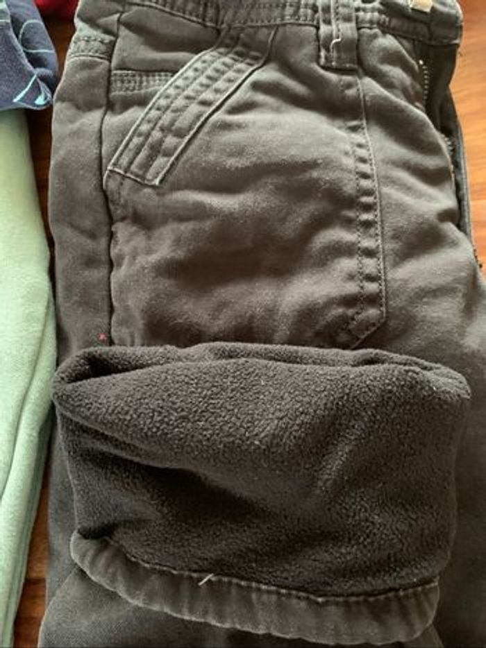 Lot hiver garçon 5 pantalons, 2 sweats, 5 ans - photo numéro 3