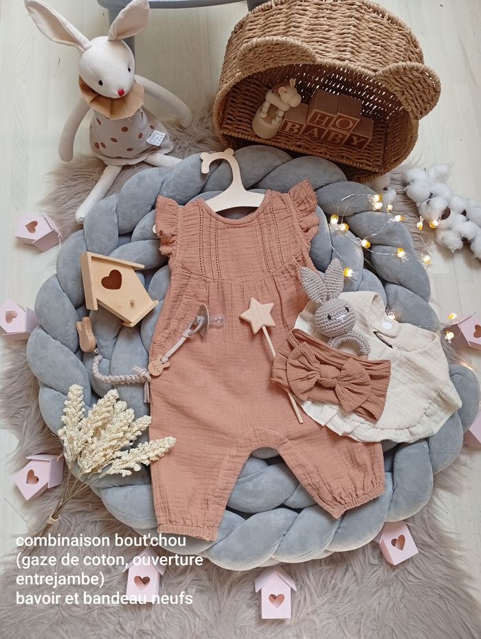 Lot vêtements 6 mois fille été+ accessoires - photo numéro 5