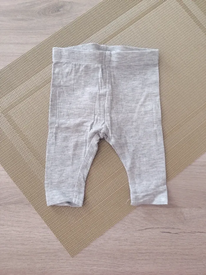 Lots pantalon 3 mois - photo numéro 8