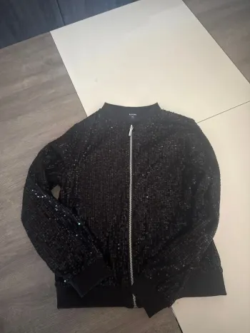gilet sequins