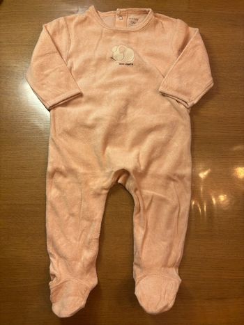 Pyjama rose une pièce