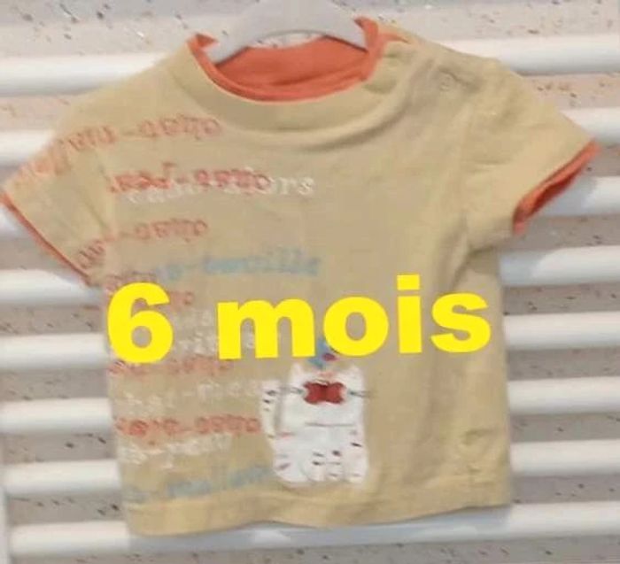 Tee shirt manche courte orange jaune imprimé multicolore Pick Ouic Taille 6 mois