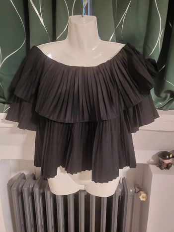 Magnifique haut femme boohoo taille m noir