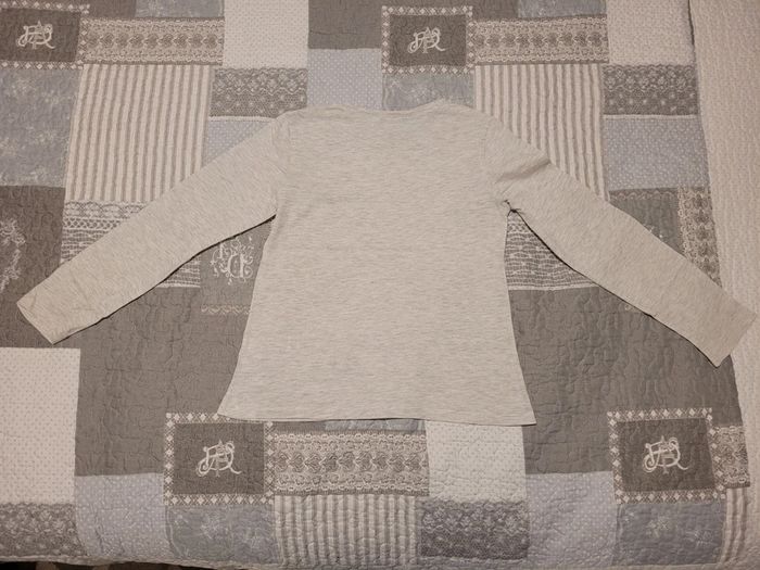 Maillot longues manches, taille 7/8 ans - photo numéro 2