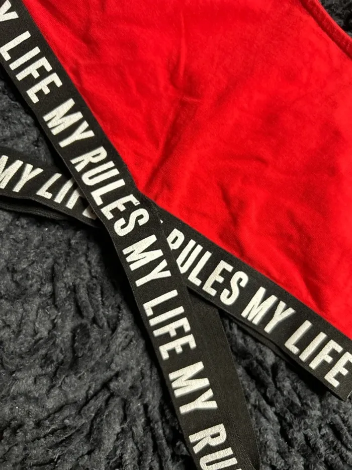 Brassière/haut rouge sport femme - photo numéro 3