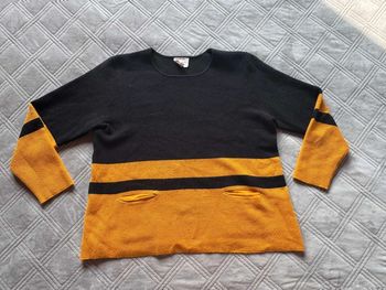 Pull  noir et  jaune - maison 123  -  taille  XL  - très bon état