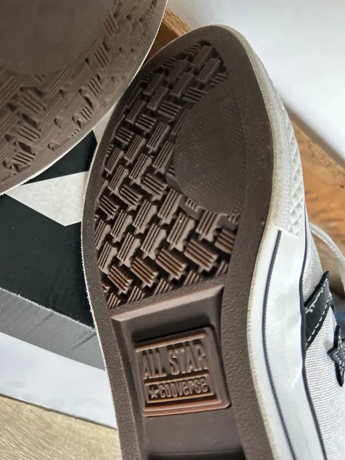 Converse 40,5 blanches - photo numéro 9