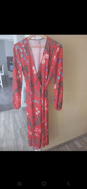 Robe porte feuille