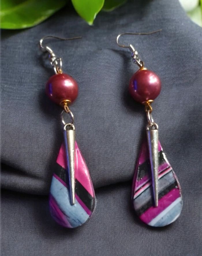 Boucles d'oreilles pendante rose et gris - photo numéro 5