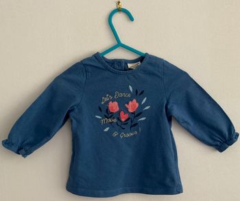 Tee-shirt manches longues imprimé fleurs avec pétales brodés taille 6 mois