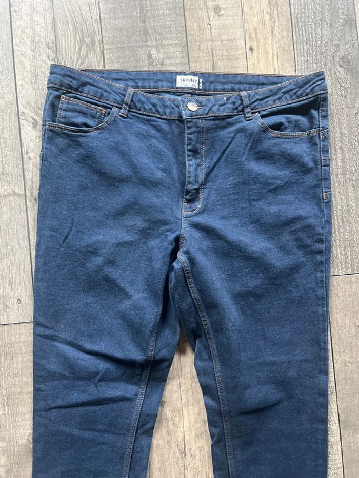 Superbe jeans - photo numéro 2