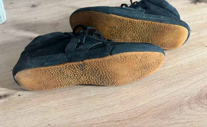 Chaussures baskets noires femme taille 38 marque veja vintage - photo numéro 7