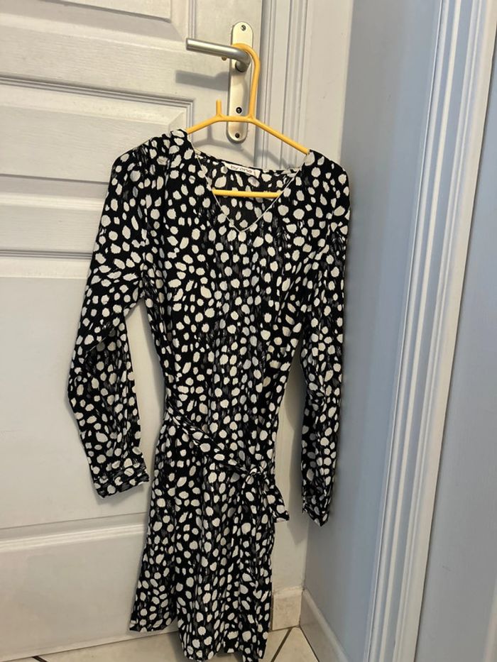 Robe col V