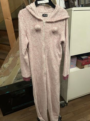 Combinaison pyjama 12ans