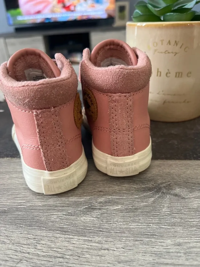 Converse 18 - photo numéro 3