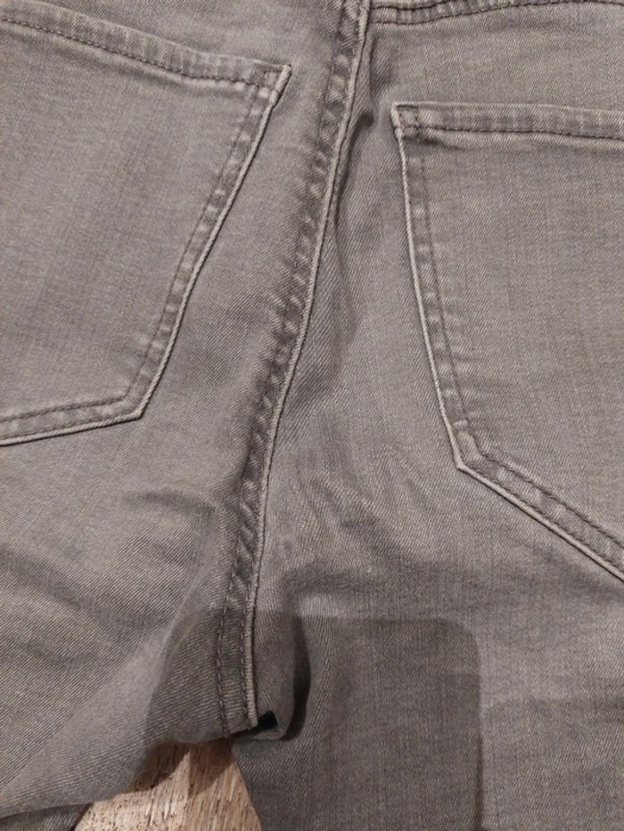 Jean taille haute Pull & Bear - photo numéro 5