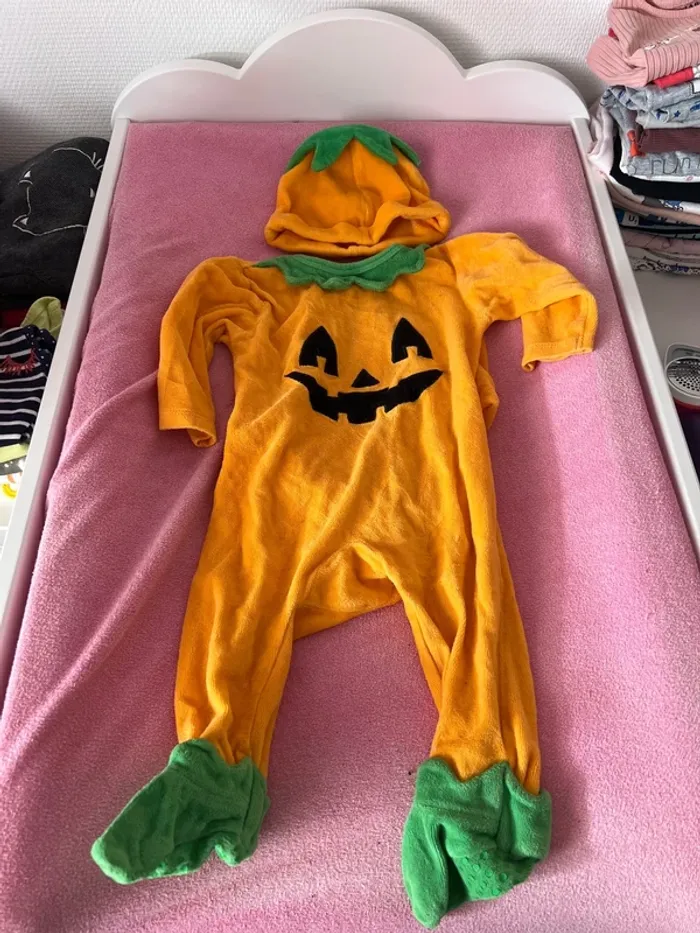 Pyjama et bonnet citrouille
