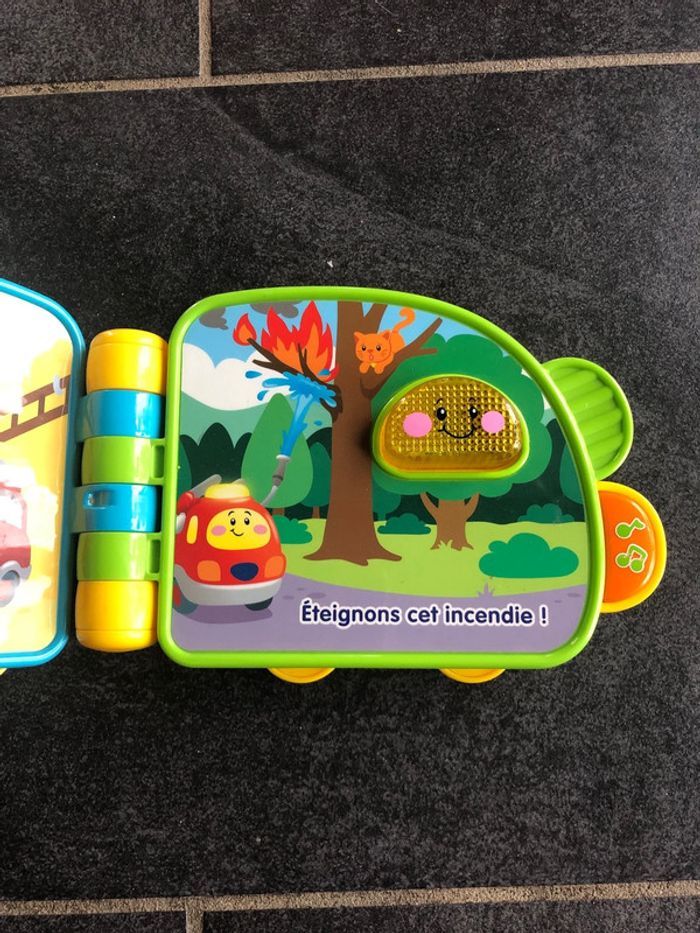 Livre interactive tut tut bolides - photo numéro 2