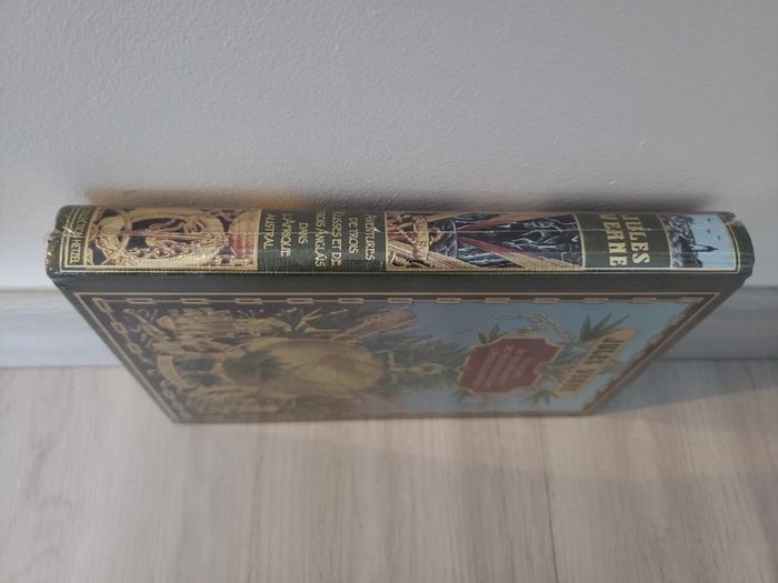 Livre Jules Verne Aventures de 3 russes et de 3 anglais dans l'Afrique Australe - photo numéro 3