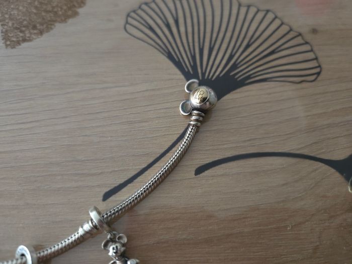 Bracelet 100 ans mickey Pandora et 3 charms - photo numéro 8