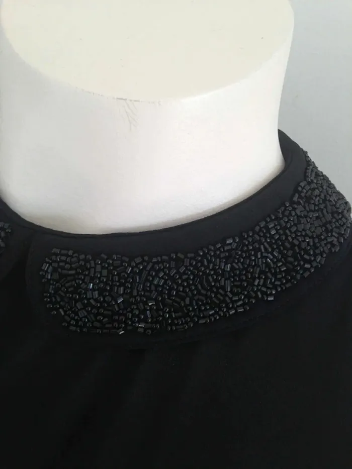 Débardeur blouse sans manches col claudine bijoux perles S 36 Kiabi - photo numéro 4