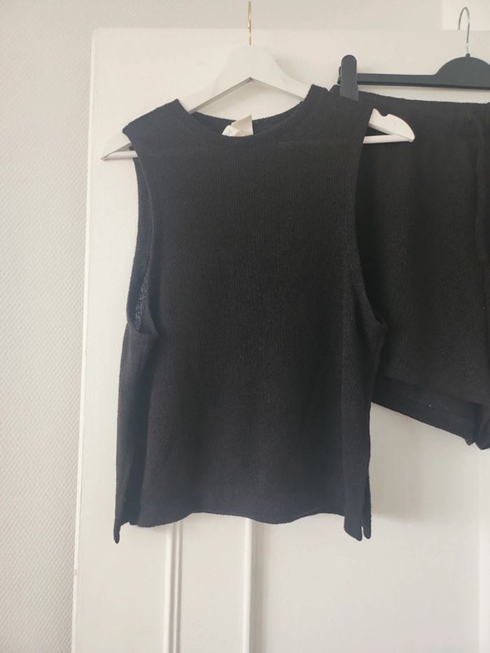 Ensemble haut et short H&M - photo numéro 2