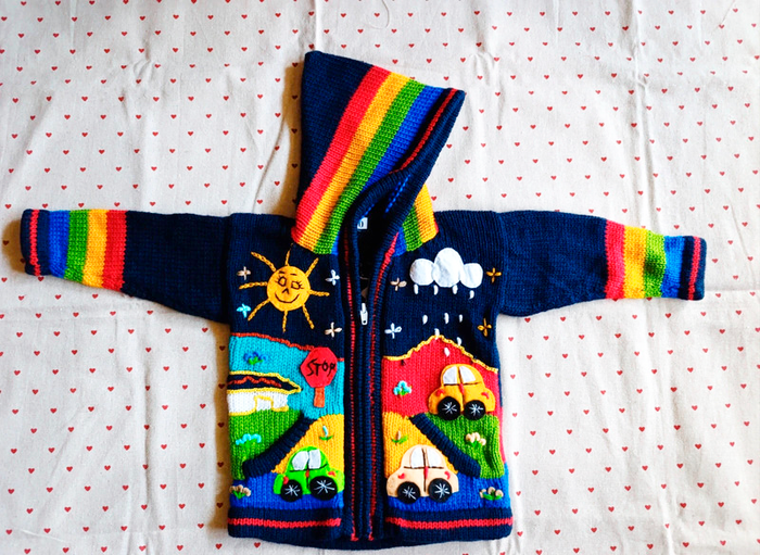 🌈 Handmade embroidered baby hoodie – 1 year old 🌞🚗 - photo numéro 6