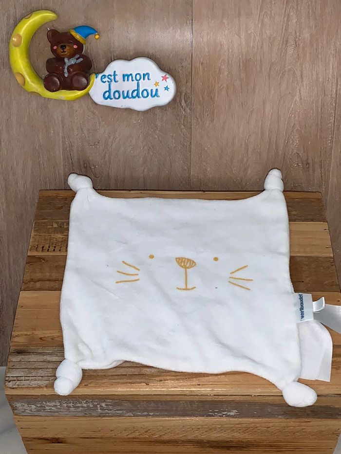 VB27 doudou chat 🐱 vertbaudet