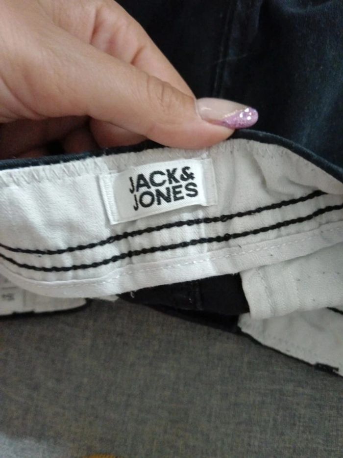C55 short noir Jack & Jones 14 ans - photo numéro 3