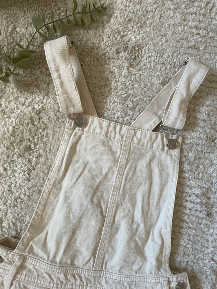Combishort salopette en jeans - photo numéro 3
