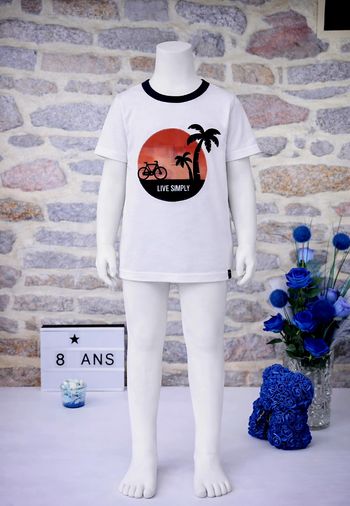 T-shirt manches courtes live simply blanc Garçon taille 8 ans marque Okaidi 🎸 