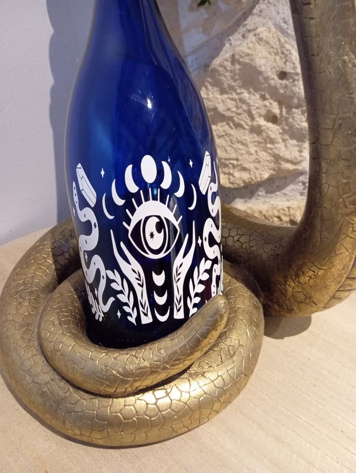 Bouteille eau de lune - photo numéro 2