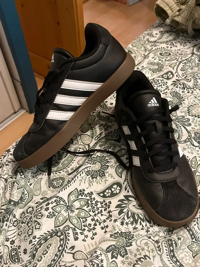 Baskets adidas 38 - photo numéro 2
