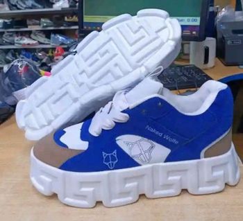 Chaussures neuves 