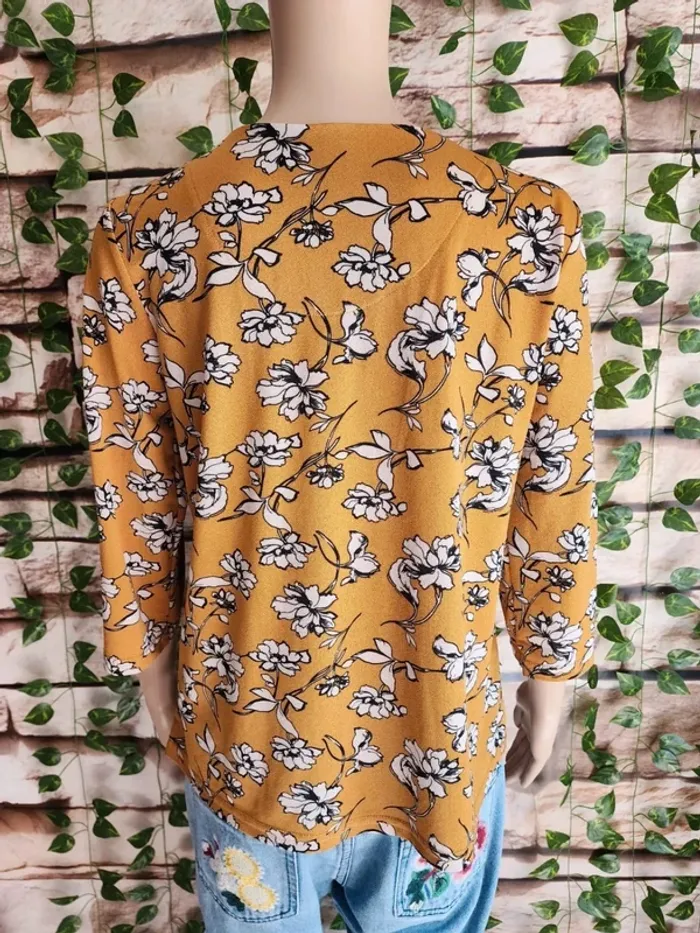 🌸Blouse fleurie Moutarde Taille 36🌸 - photo numéro 5