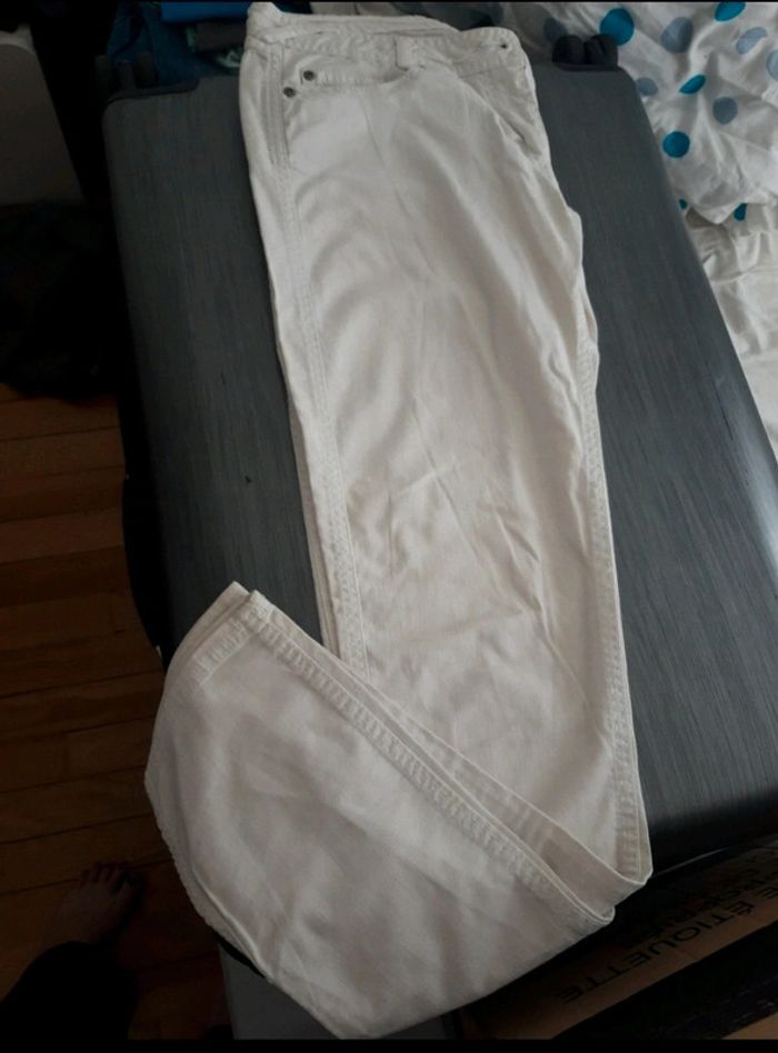 Pantalon blanc - photo numéro 3