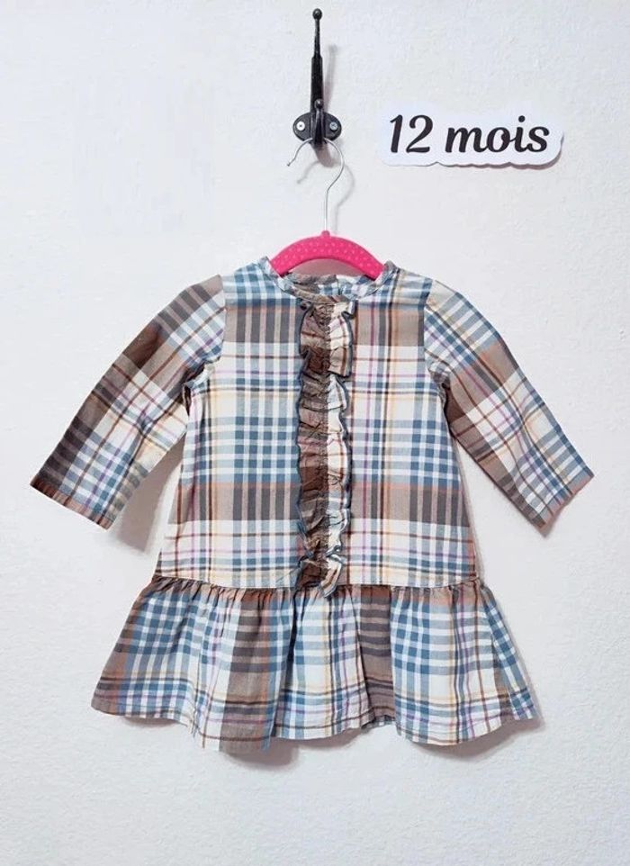 Robe bébé fille taille 12 mois Petit Bateau