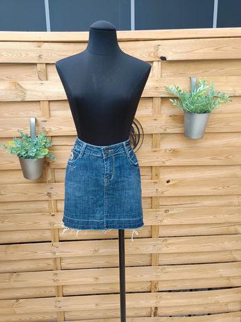Mini jupe en jean taille 38