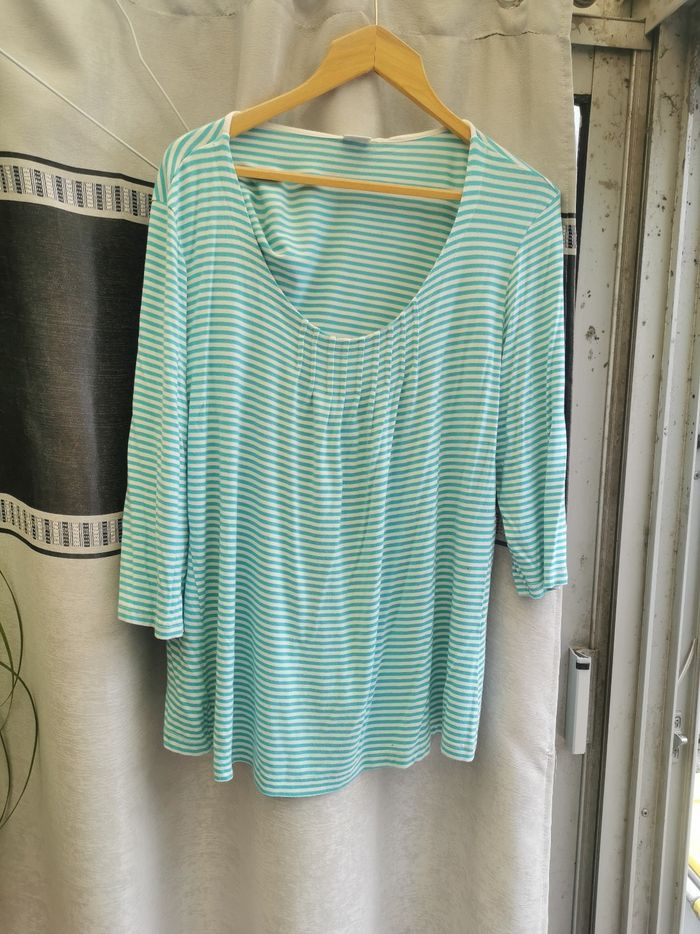 Jolue tunique Damart t 50 /52 nickel