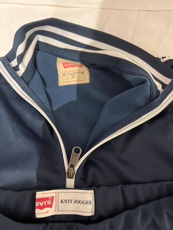 Sweat et pantalon Levis costume sport - photo numéro 6