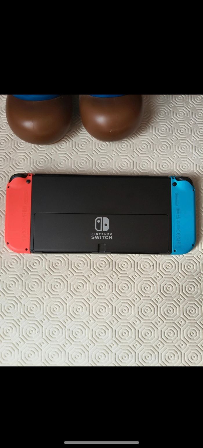 Nintendo switch OLED - photo numéro 6