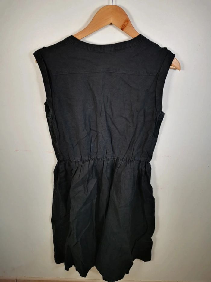 C33 robe noir Monoprix 38 - photo numéro 2