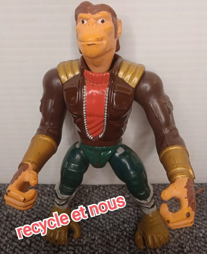 figurine '' space monkeys '' mattel