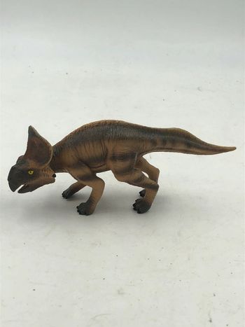 Figurine dinosaure Protoceratops Geoworld 1:16