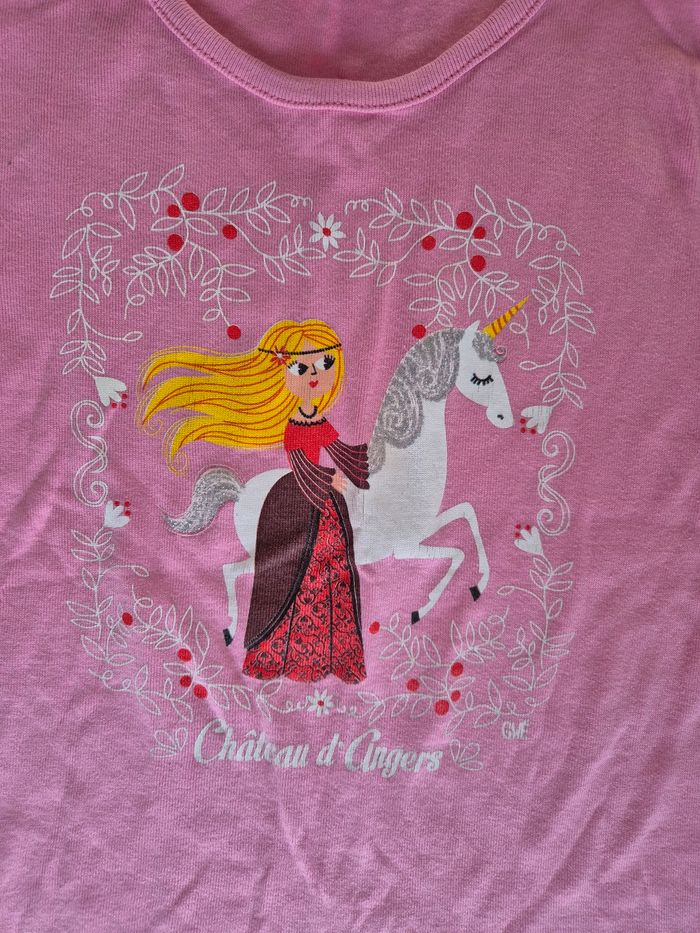 👧 T-shirt - photo numéro 2