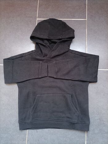 Sweat à capuche noir Kiabi 6 ans