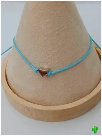 Bracelet cordon cœur tendance coloré été